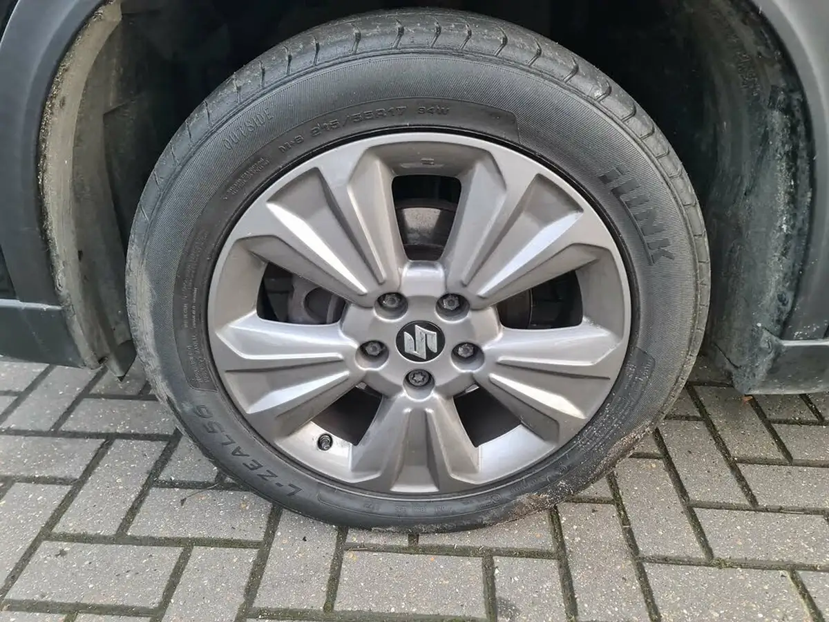 2019-suzuki-vitara-14-boosterjet-sz-t-big-44