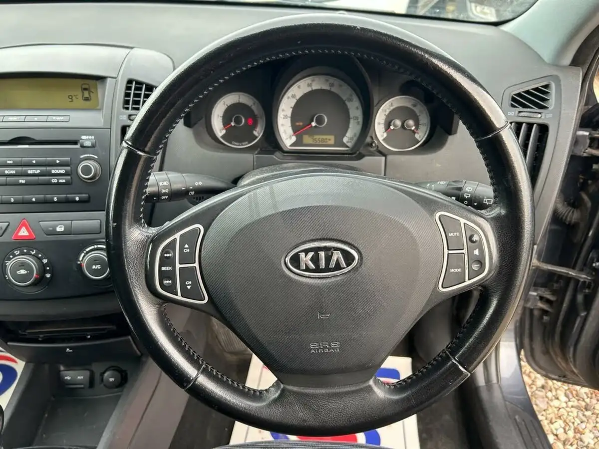 2009-kia-ceed-16td-gs-hatchback-big-16
