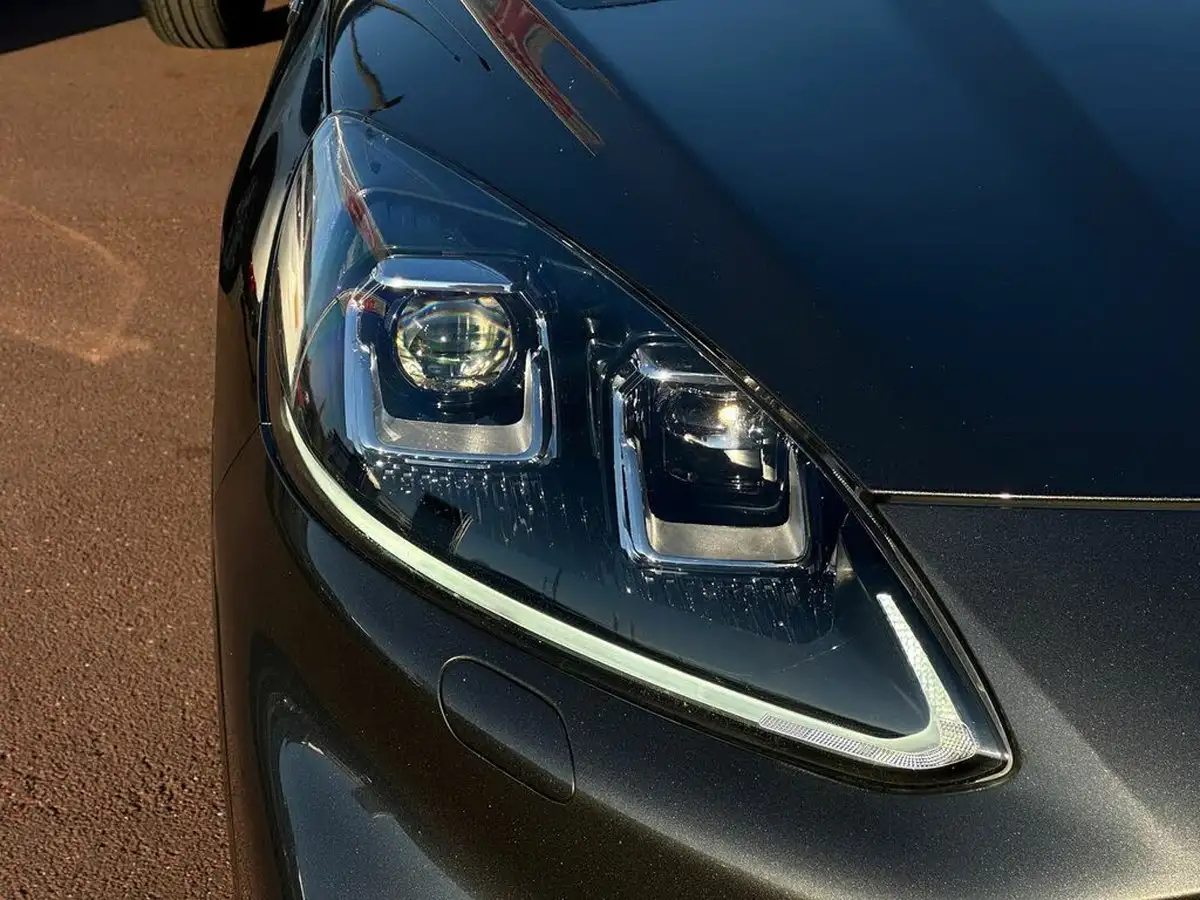 2020-ford-kuga-15-st-line-x-first-editon-auto-big-12