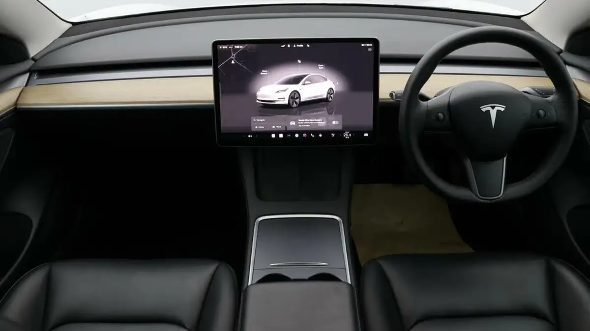 2021-tesla-model-3-e-standard-plus-big-5