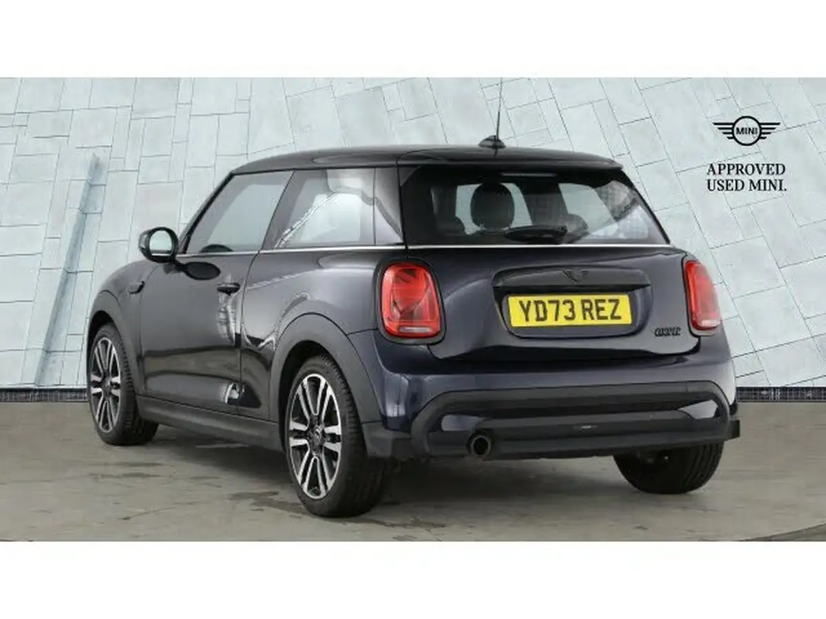 2024-mini-cooper-15-cooper-exclusive-premium-auto-hatchback-3d-auto-big-1