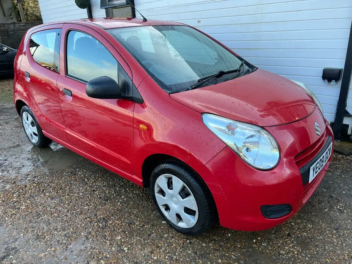 2009-suzuki-alto-10-sz3-big-0