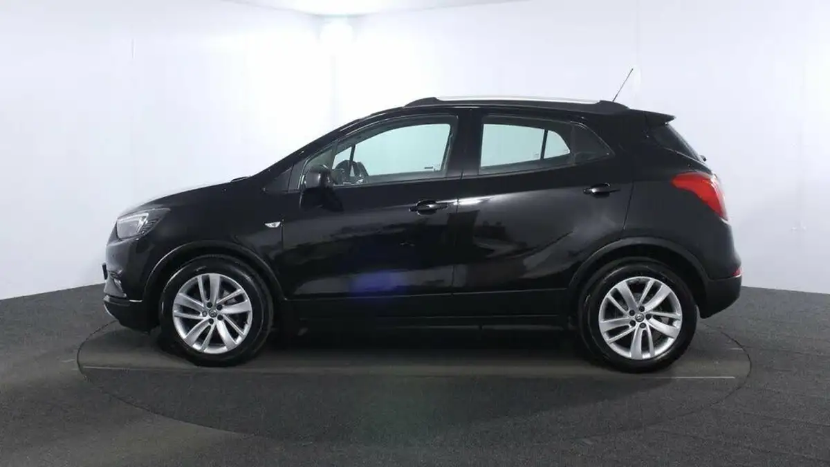 2017-vauxhall-mokka-x-16-design-nav-big-3
