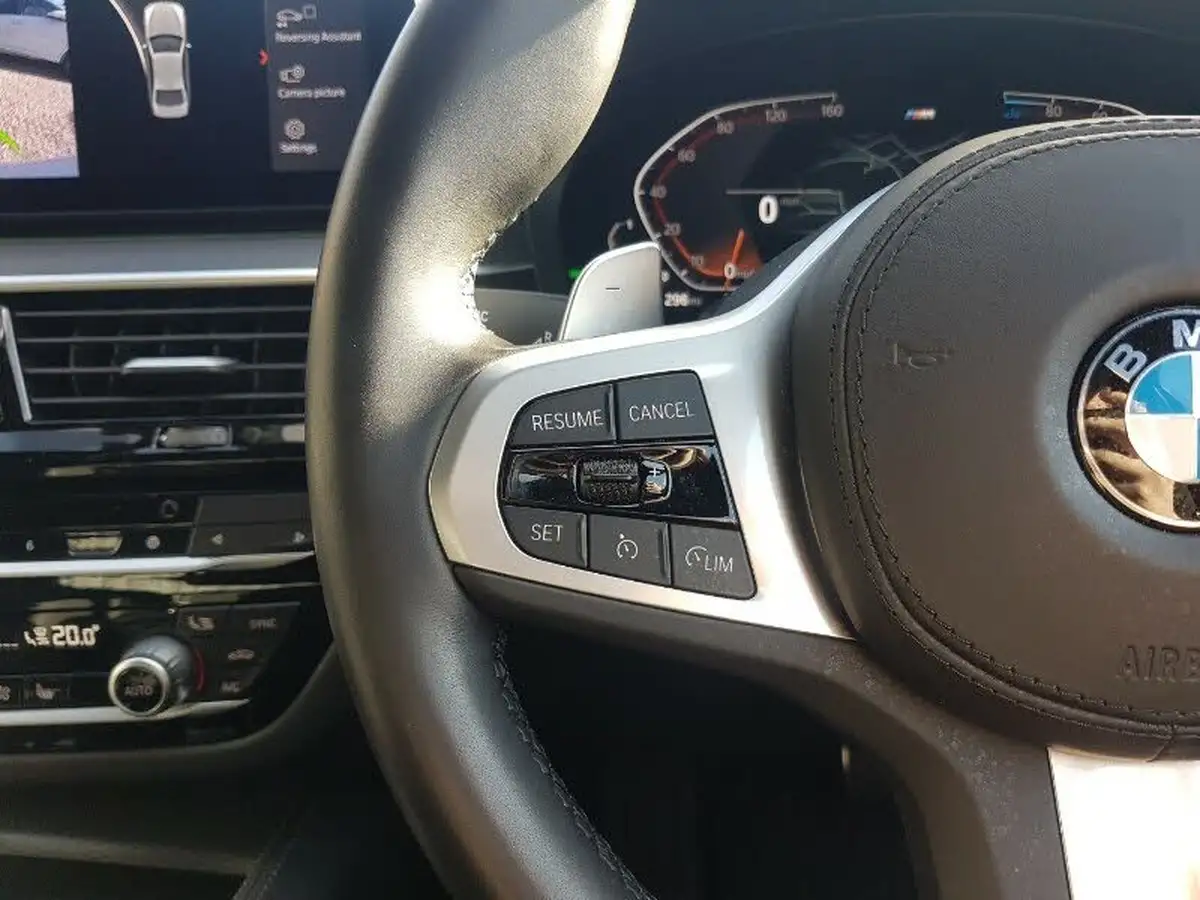 2022-bmw-5-series-20td-520d-m-sport-mhtpro-pack-saloon-4d-big-11