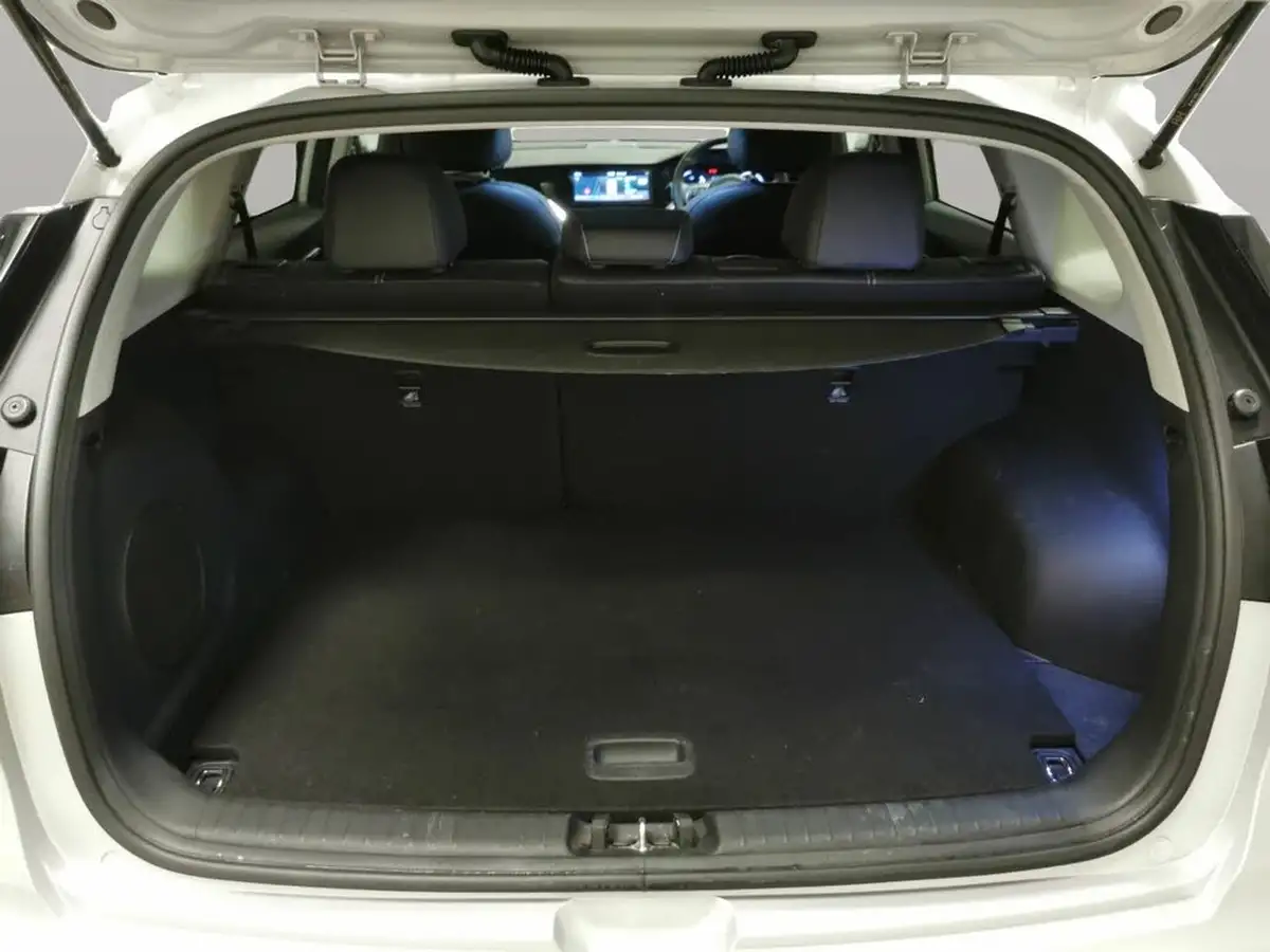 2021-kia-e-niro-ev-4-big-35