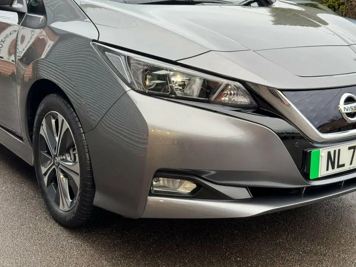 2021-nissan-leaf-e-n-connecta-big-54