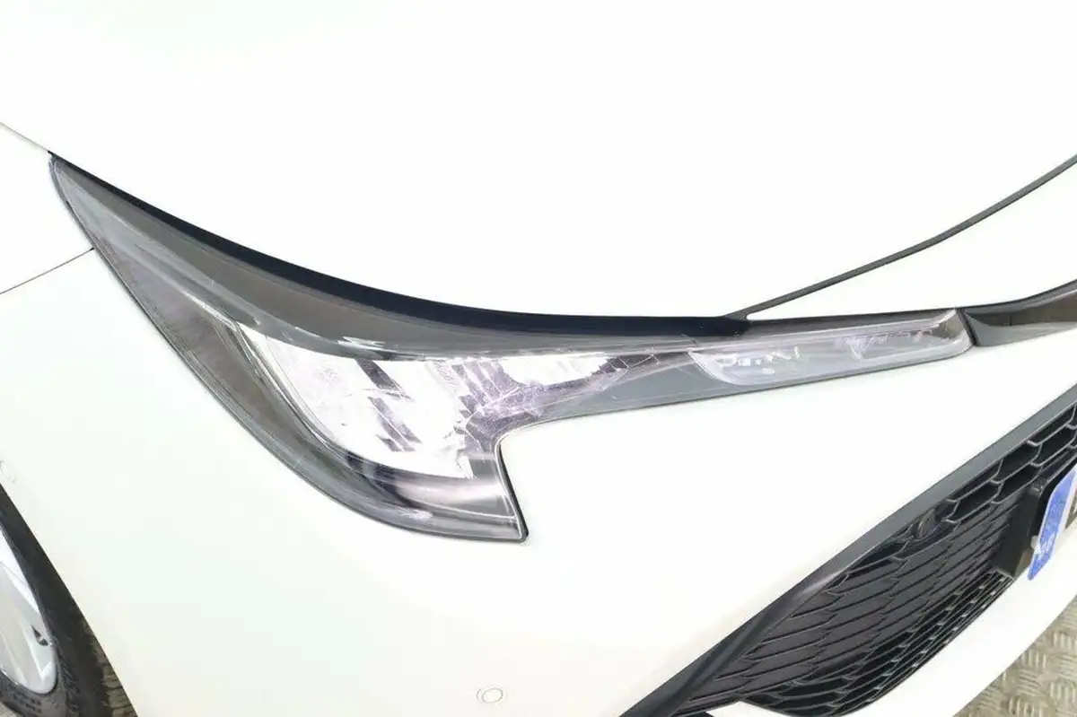 2021-toyota-corolla-18-vvt-i-icon-tech-spare-wheel-hatchback-5d-big-10