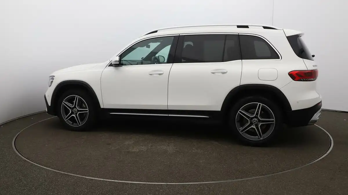 2021-mercedes-benz-glb-class-20d-glb200d-amg-line-premium-4matic-big-52