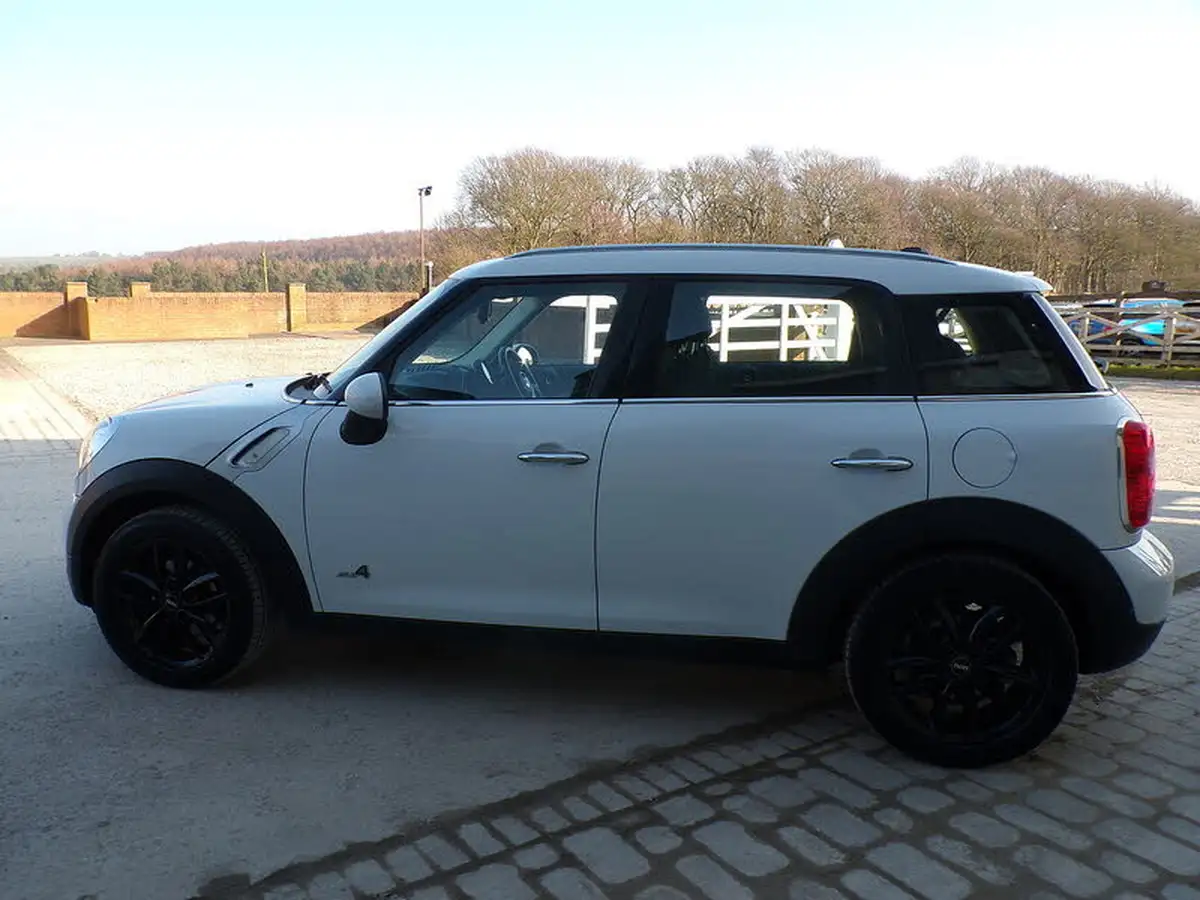 2013-mini-countryman-16td-cooper-big-5