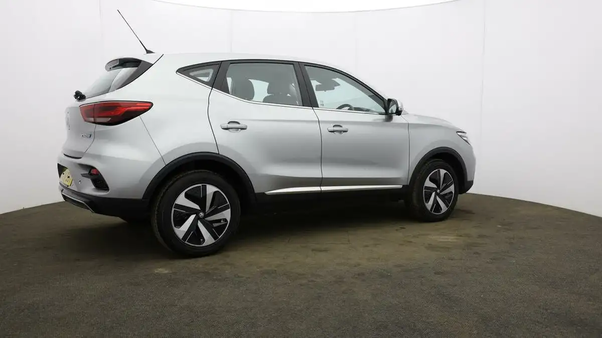 2024-mg-zs-suv-e-se-ev-176ps-big-56