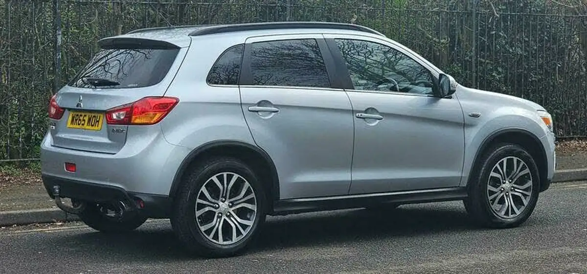 2015-mitsubishi-asx-22di-d-zc-h-big-8