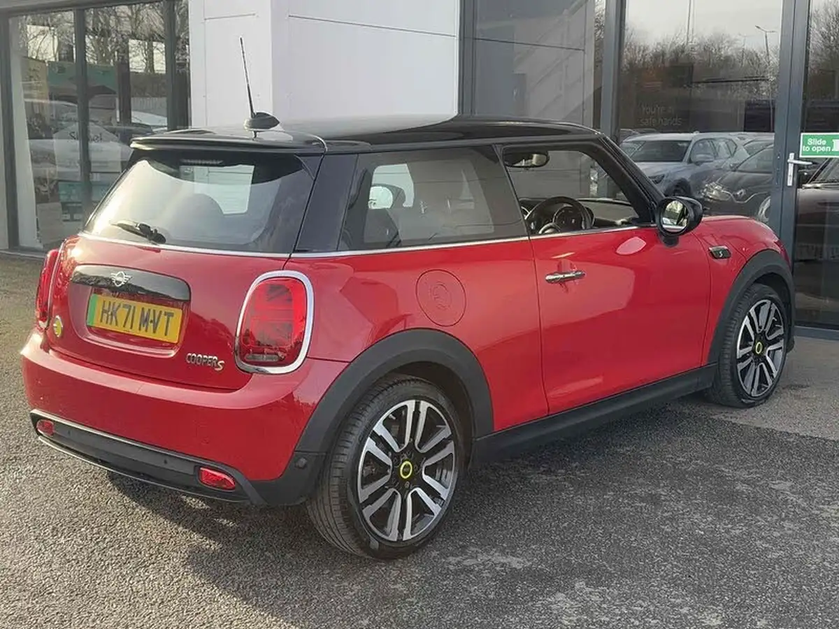 2021-mini-cooper-e-cooper-s-2-big-11