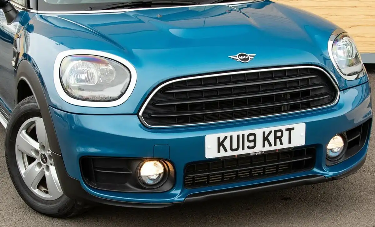 2019-mini-countryman-15-cooper-classic-auto-big-13