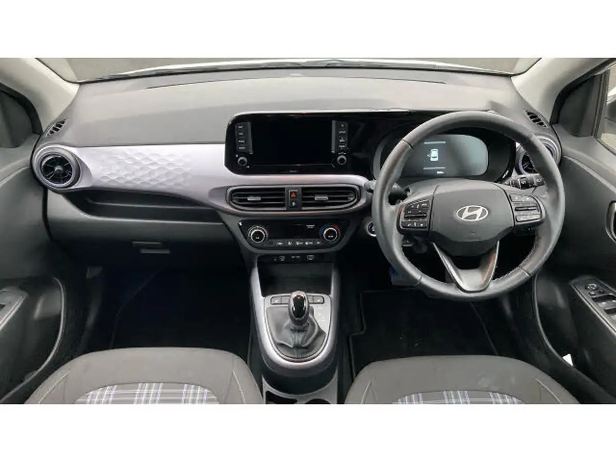 2024-hyundai-i10-12-premium-79ps-auto-big-9