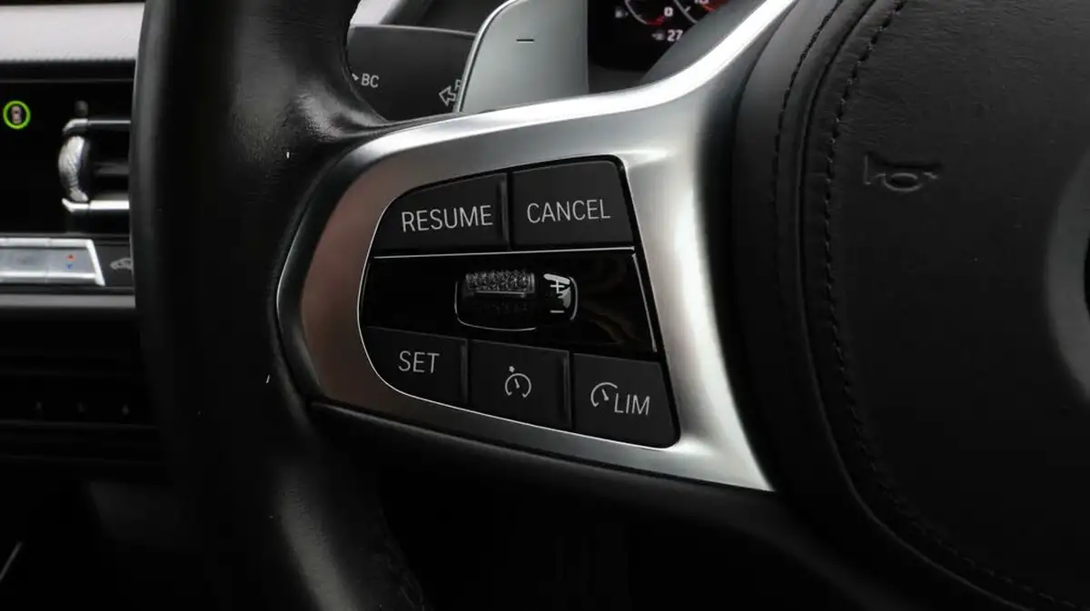 2020-bmw-2-series-20-m235i-xdrive-big-25