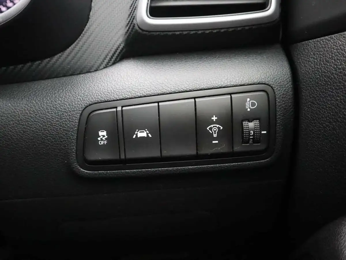 2020-hyundai-tucson-16crdi-se-nav-115ps-48-volt-hybrid-big-35