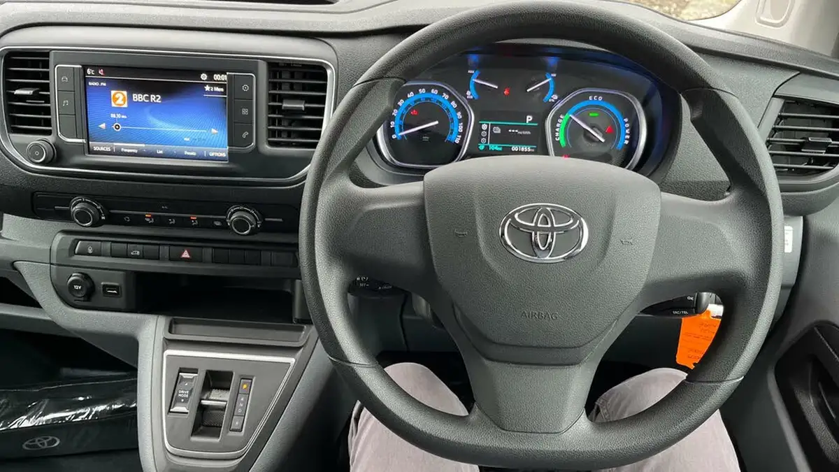 2021-toyota-proace-e-icon-medium-50kwh-big-5