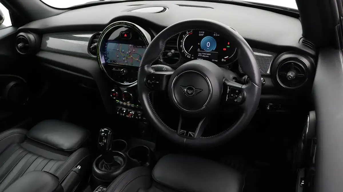 2021-mini-cooper-15-cooper-exclusive-hatchback-3d-auto-big-8