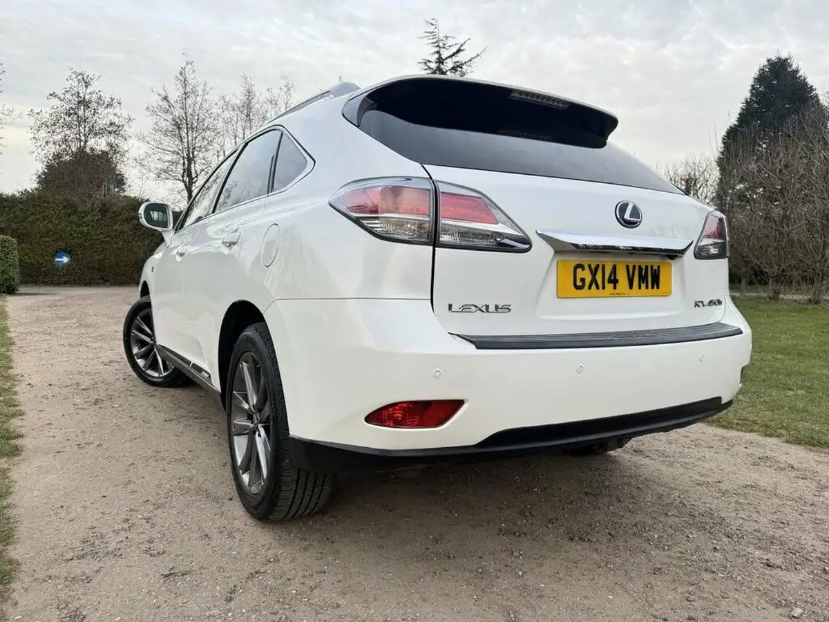 2014-lexus-rx-450h-35-f-sport-big-7