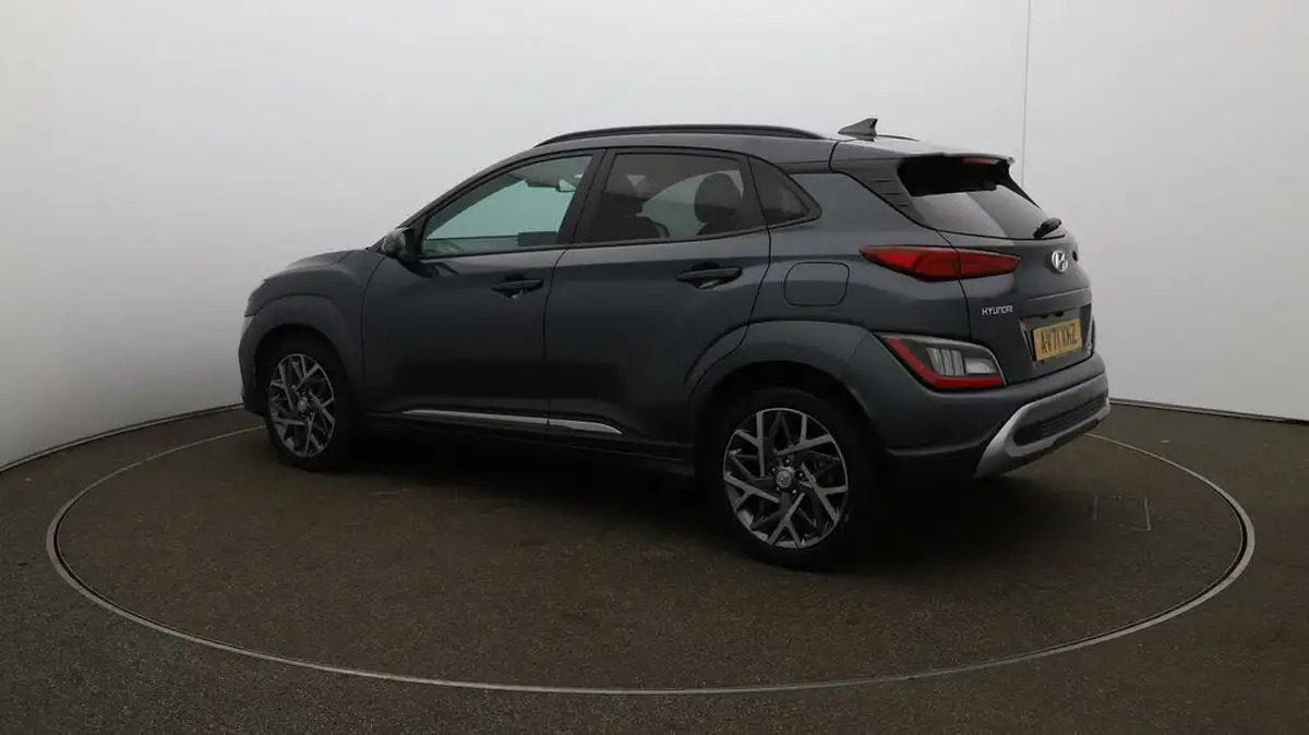 2022-hyundai-kona-16-gdi-premium-big-29