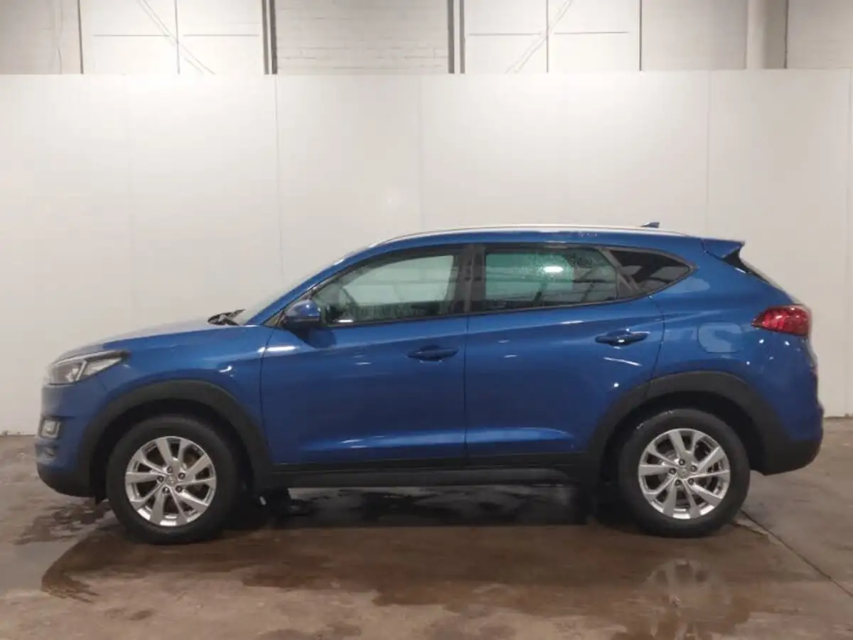2019-hyundai-tucson-16-gdi-se-nav-big-3