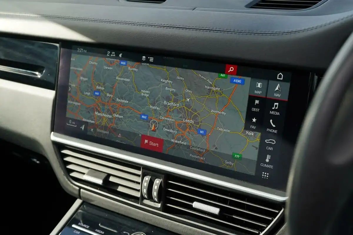 2019-porsche-cayenne-30-v6-s-big-19