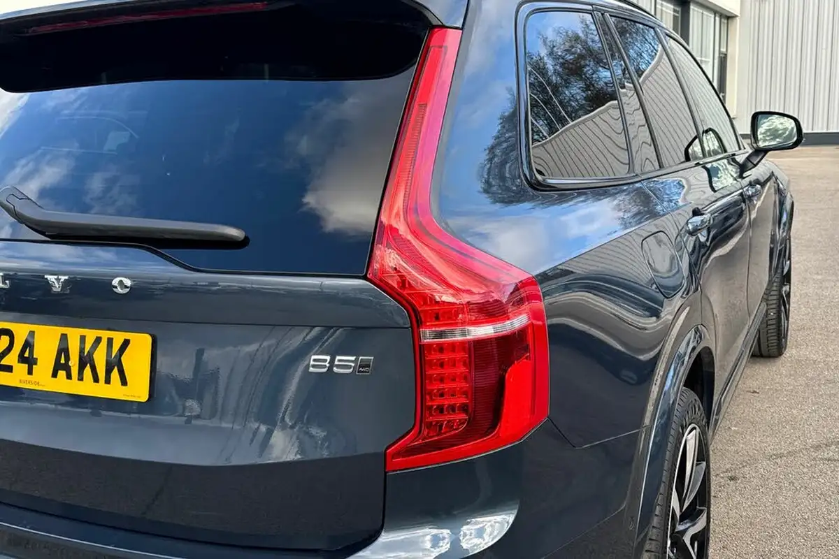 2024-volvo-xc90-20-b5-plus-big-19