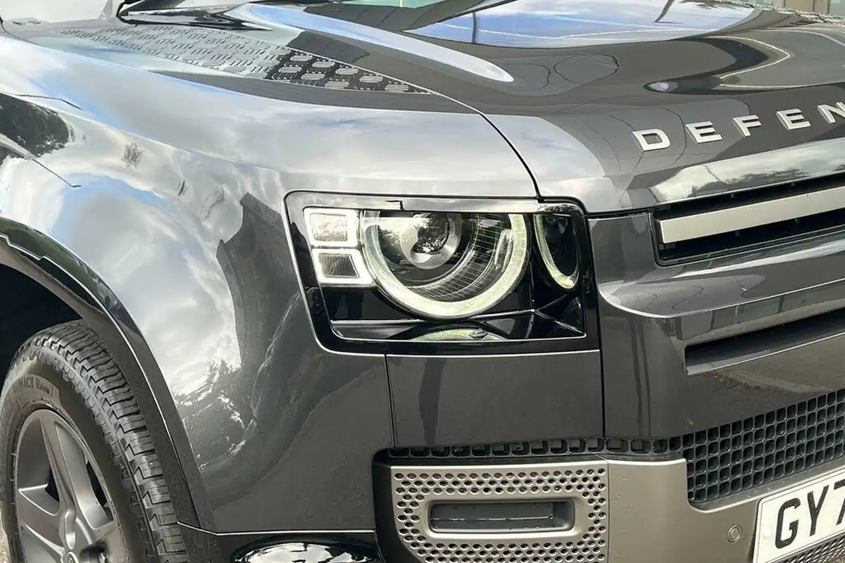 2024-land-rover-90-defender-30-d350-x-dynamic-se-big-54