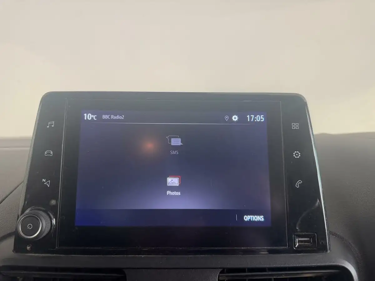 2021-vauxhall-combo-life-12i-se-big-28