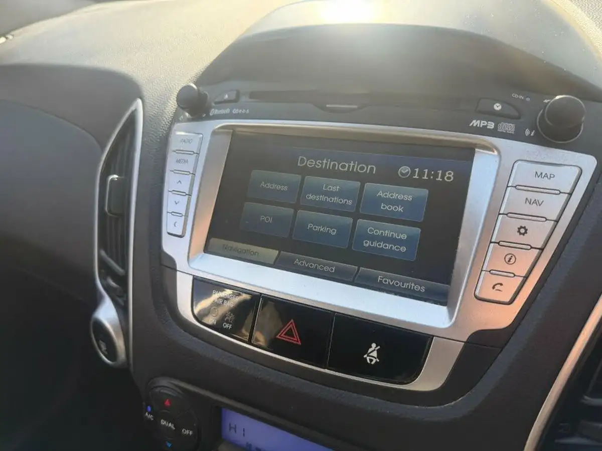 2013-hyundai-ix35-20td-premium-16v-4wd-auto-big-40