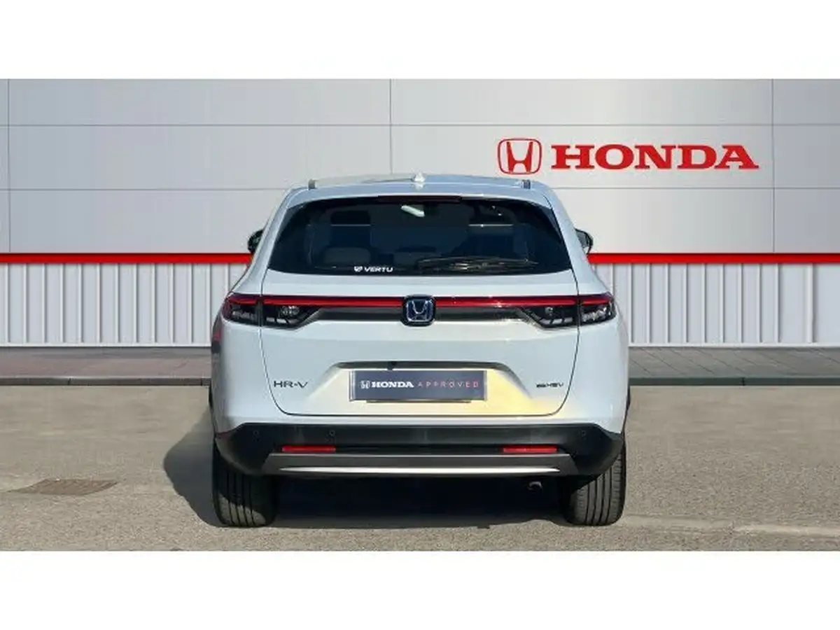 2022-honda-hr-v-15-i-mmd-elegance-big-6
