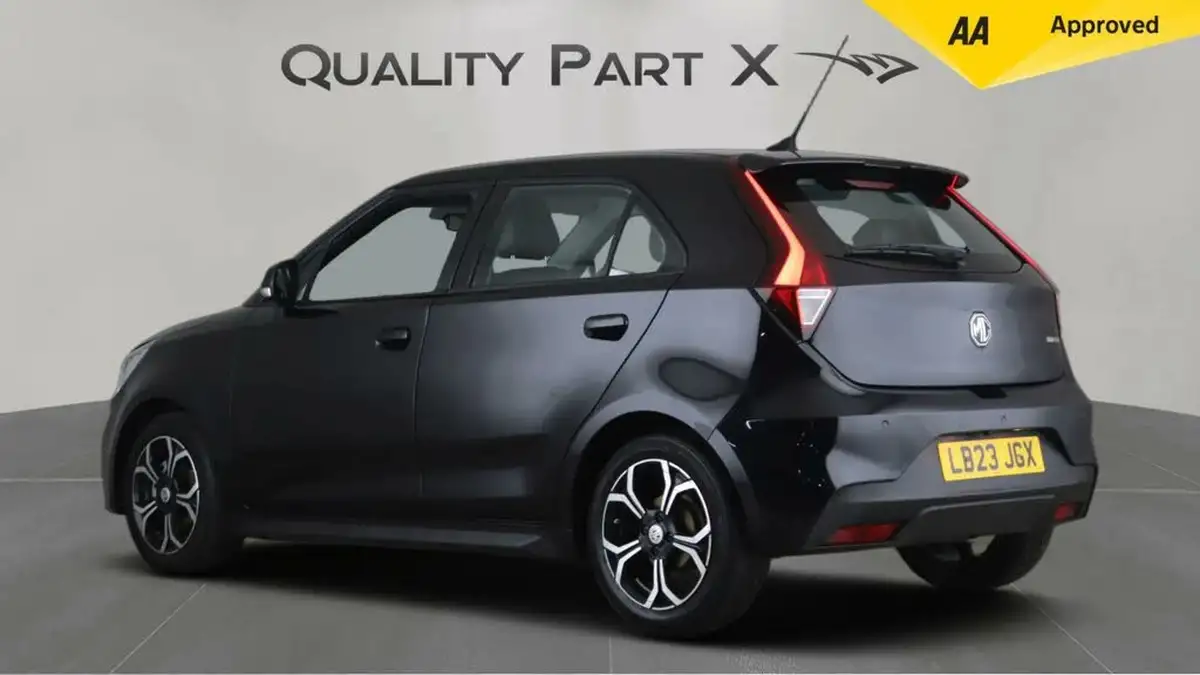 2023-mg-mg3-15-vti-tech-exclusive-nav-big-4