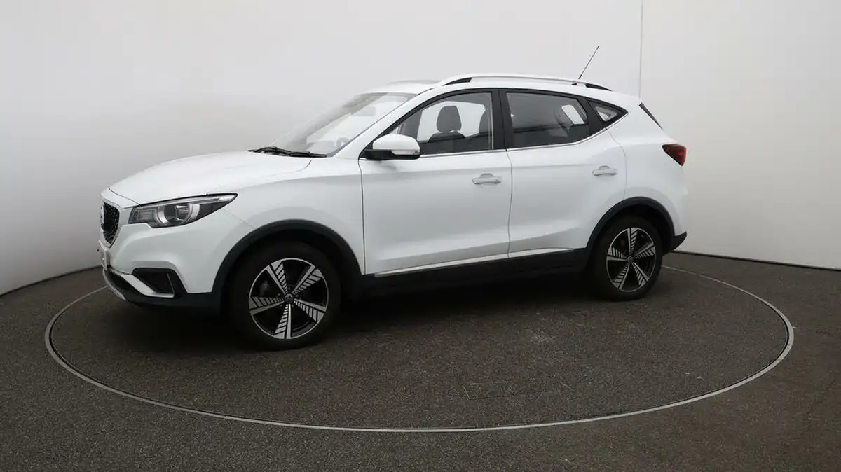 2021-mg-zs-suv-e-exclusive-ev-big-66