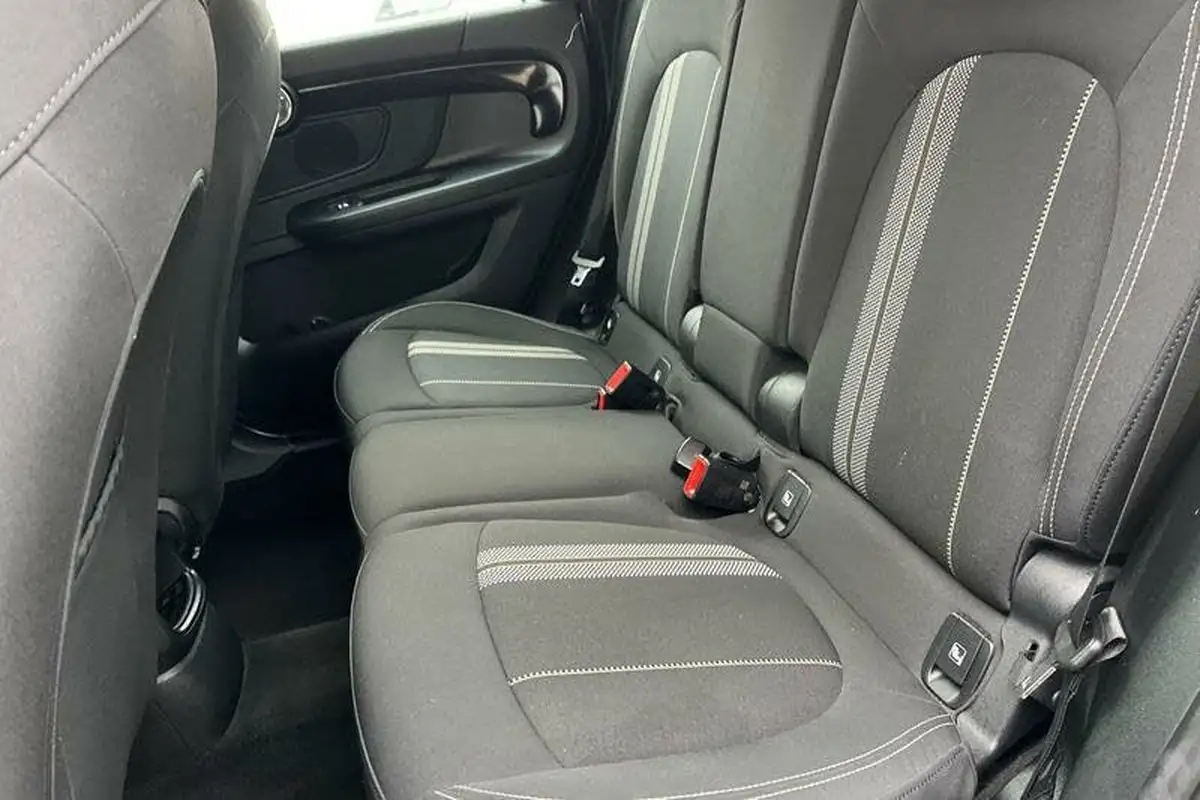 2021-mini-countryman-20-cooper-s-classic-big-19