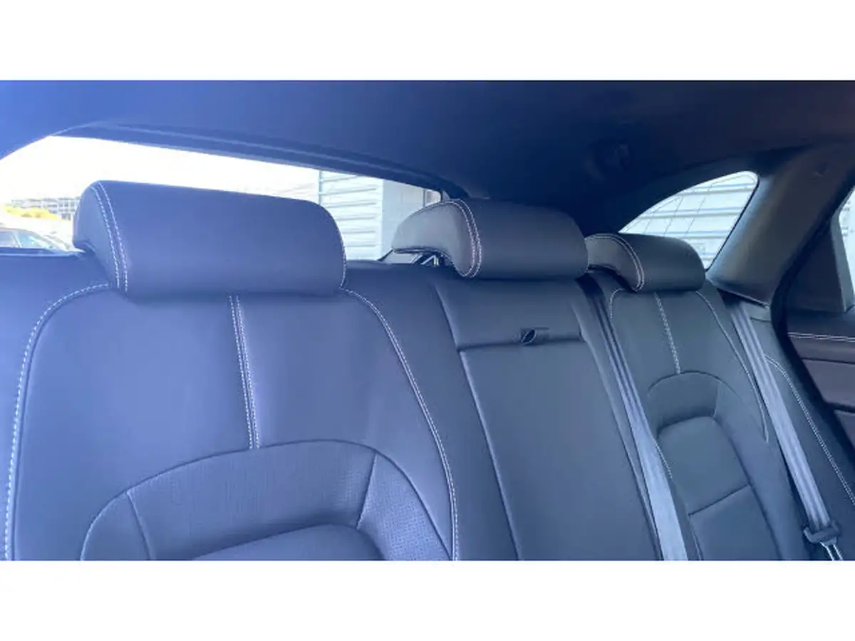 2024-jaguar-f-pace-20-d200-r-dynamic-hse-black-big-31
