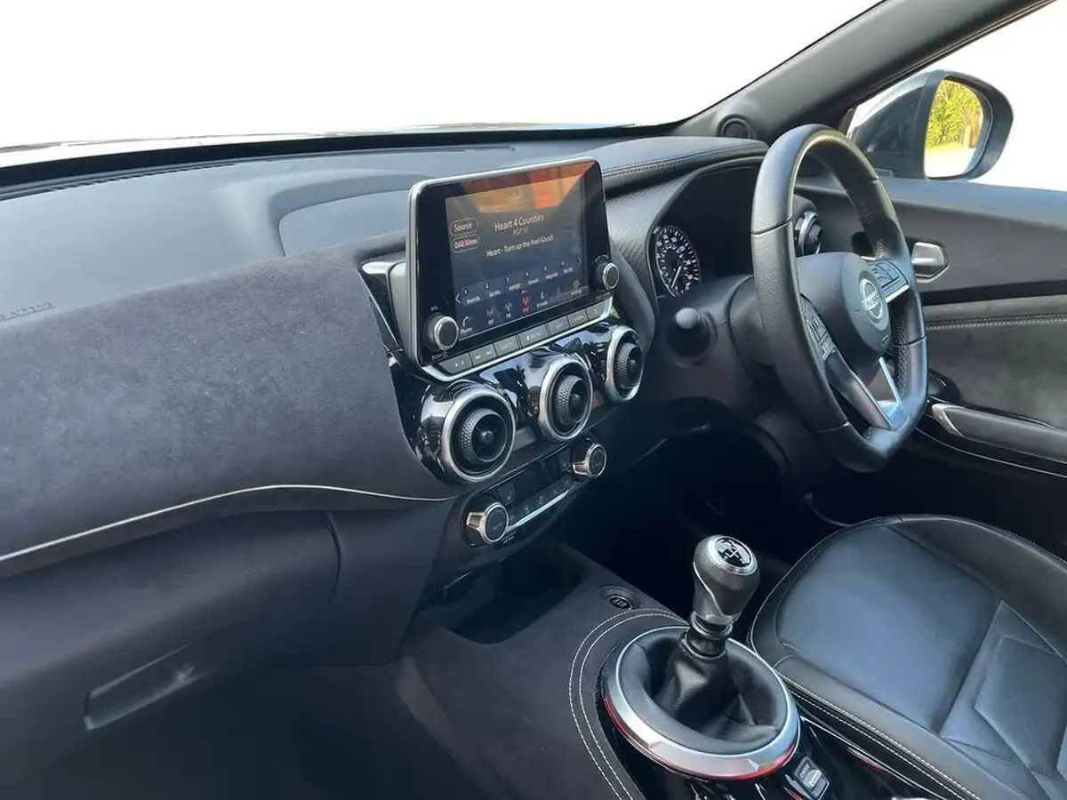 2020-nissan-juke-10-dig-t-tekna-114ps-big-9