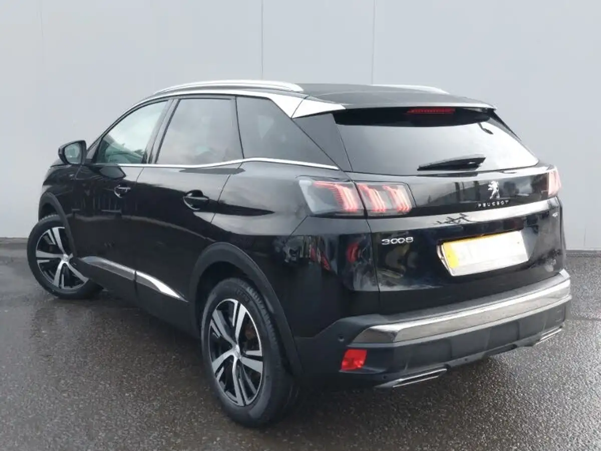 2022-peugeot-3008-suv-12-puretech-gt-eat8-big-1
