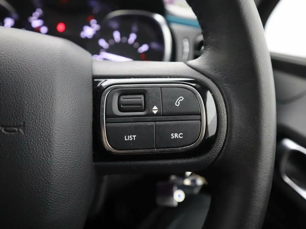 2023-citroen-c3-12-puretech-shine-plus-83ps-ss-big-32