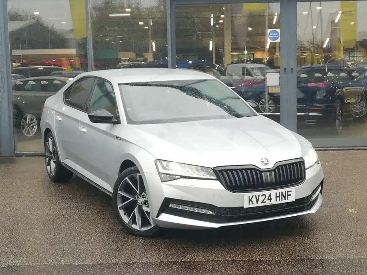 2024-skoda-superb-15-tsi-sportline-plus-hatchback-big-0
