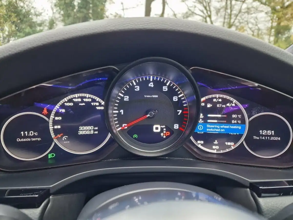 2019-porsche-cayenne-30-v6-s-big-46