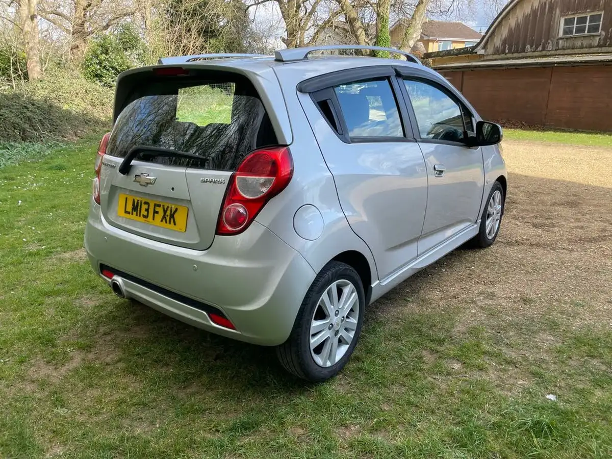 2013-chevrolet-spark-12-ltz-big-2