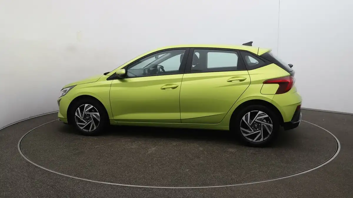 2024-hyundai-i20-10-t-gdi-advance-big-56