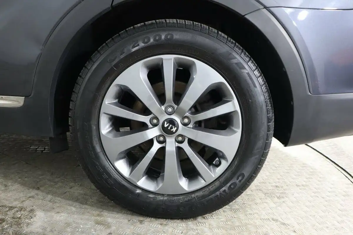 2015-kia-sorento-22-crdi-kx-2-197bhp-awd-isg-big-13