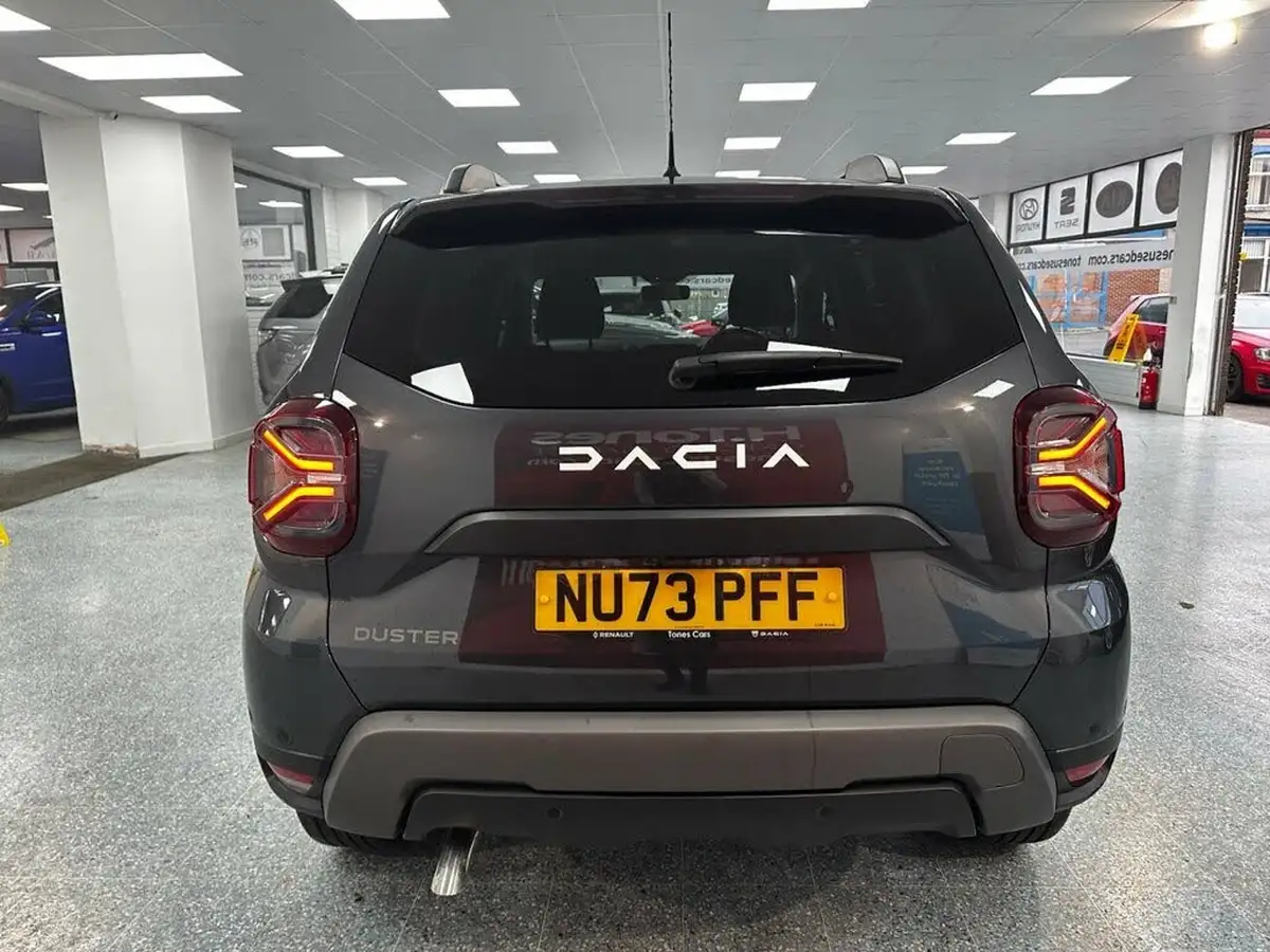 2023-dacia-duster-10-tce-journey-big-12