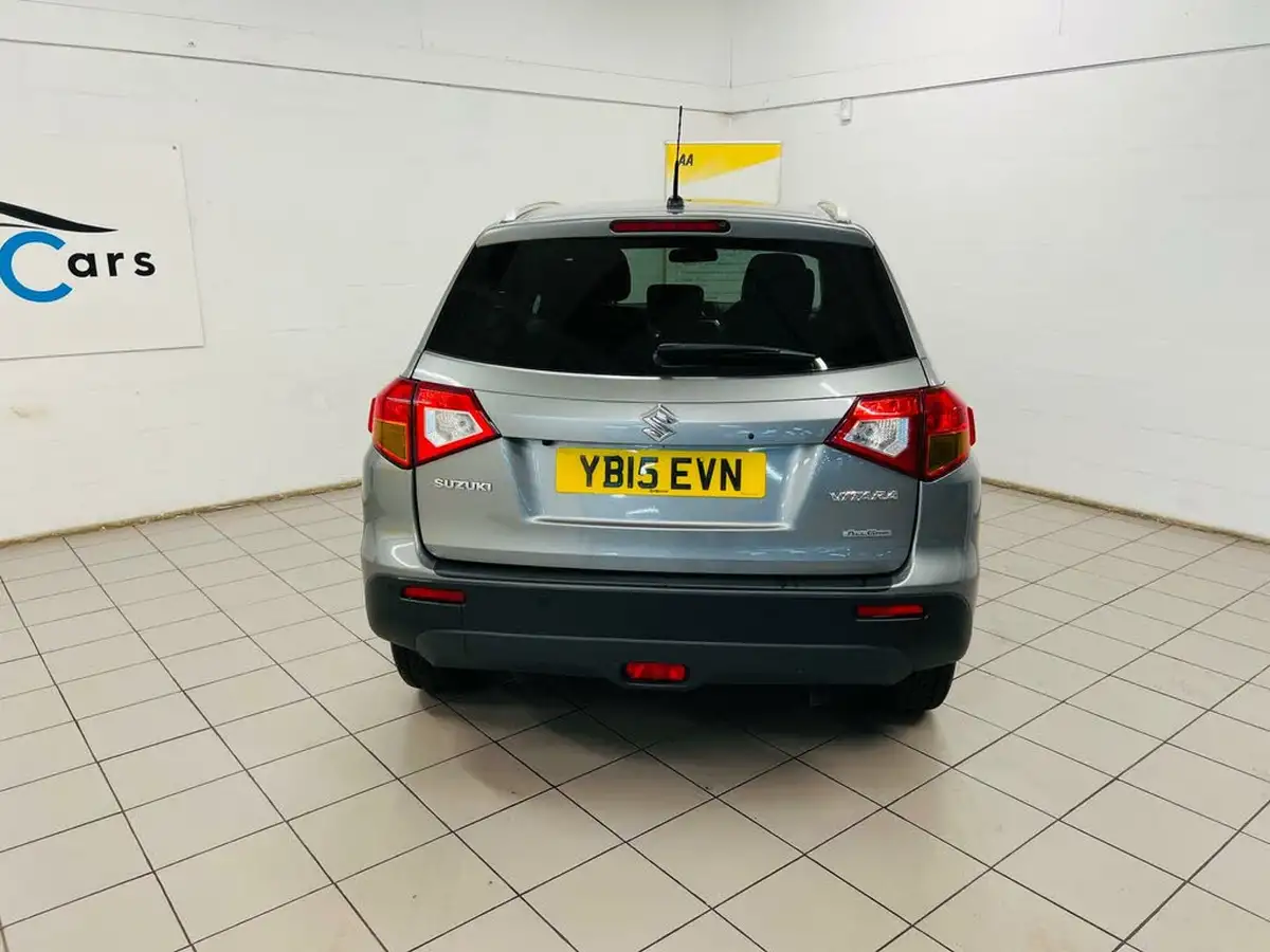 2015-suzuki-vitara-16-sz5-allgrip-big-3