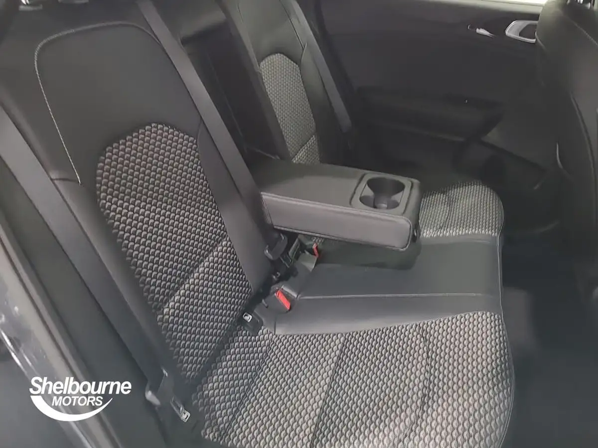 2024-kia-ceed-15-t-gdi-3-sportswagon-dct-big-40
