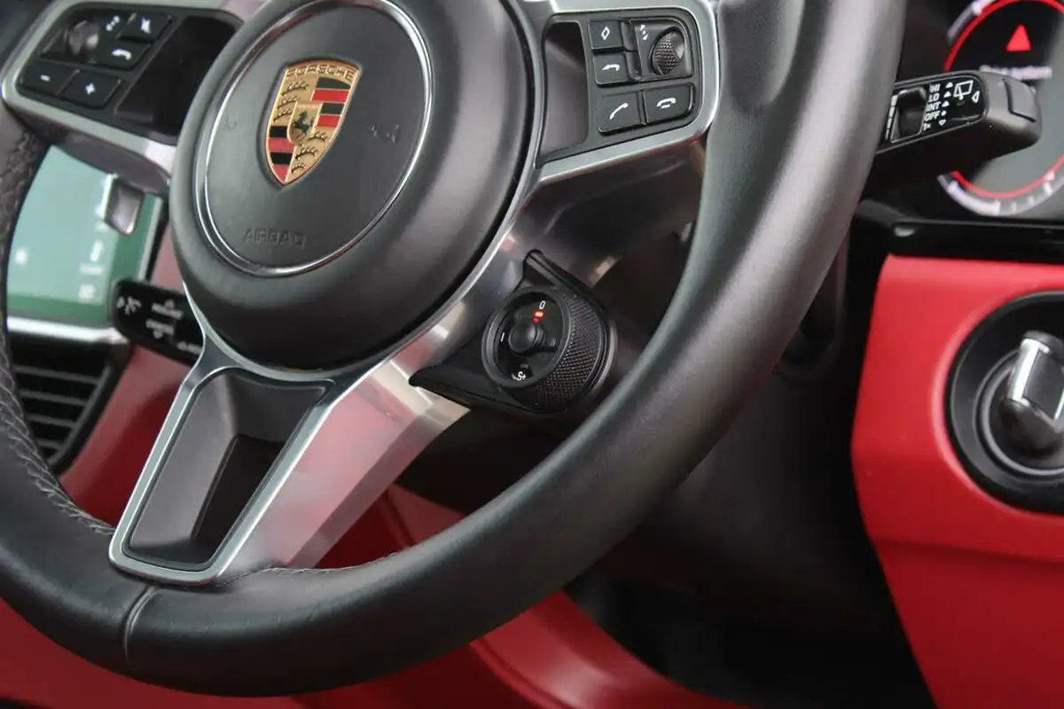 2020-porsche-cayenne-30-v6-station-wagon-big-35