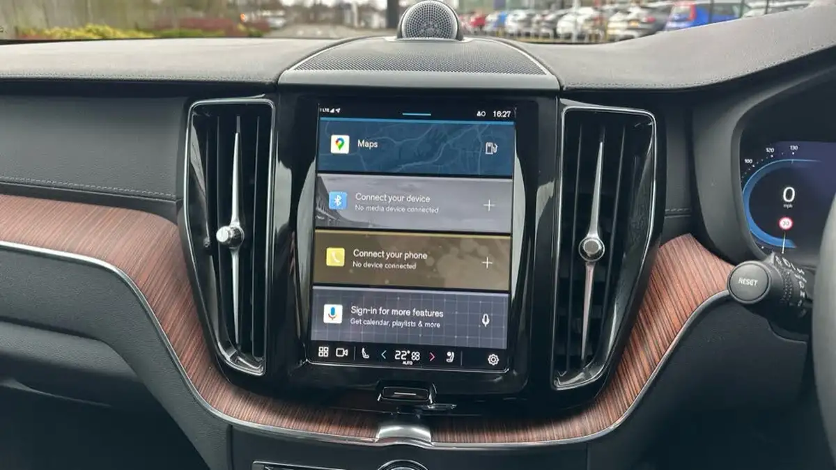 2024-volvo-xc60-20-b5-ultimate-big-20