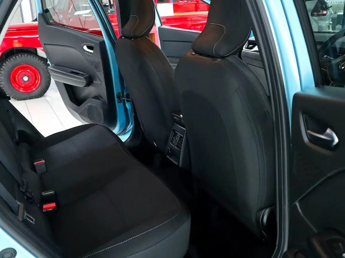 2021-renault-captur-13-tce-iconic-edition-big-16