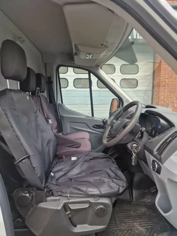 2015-ford-transit-22tdci-350-l3h3-125ps-rwd-panel-van-big-6